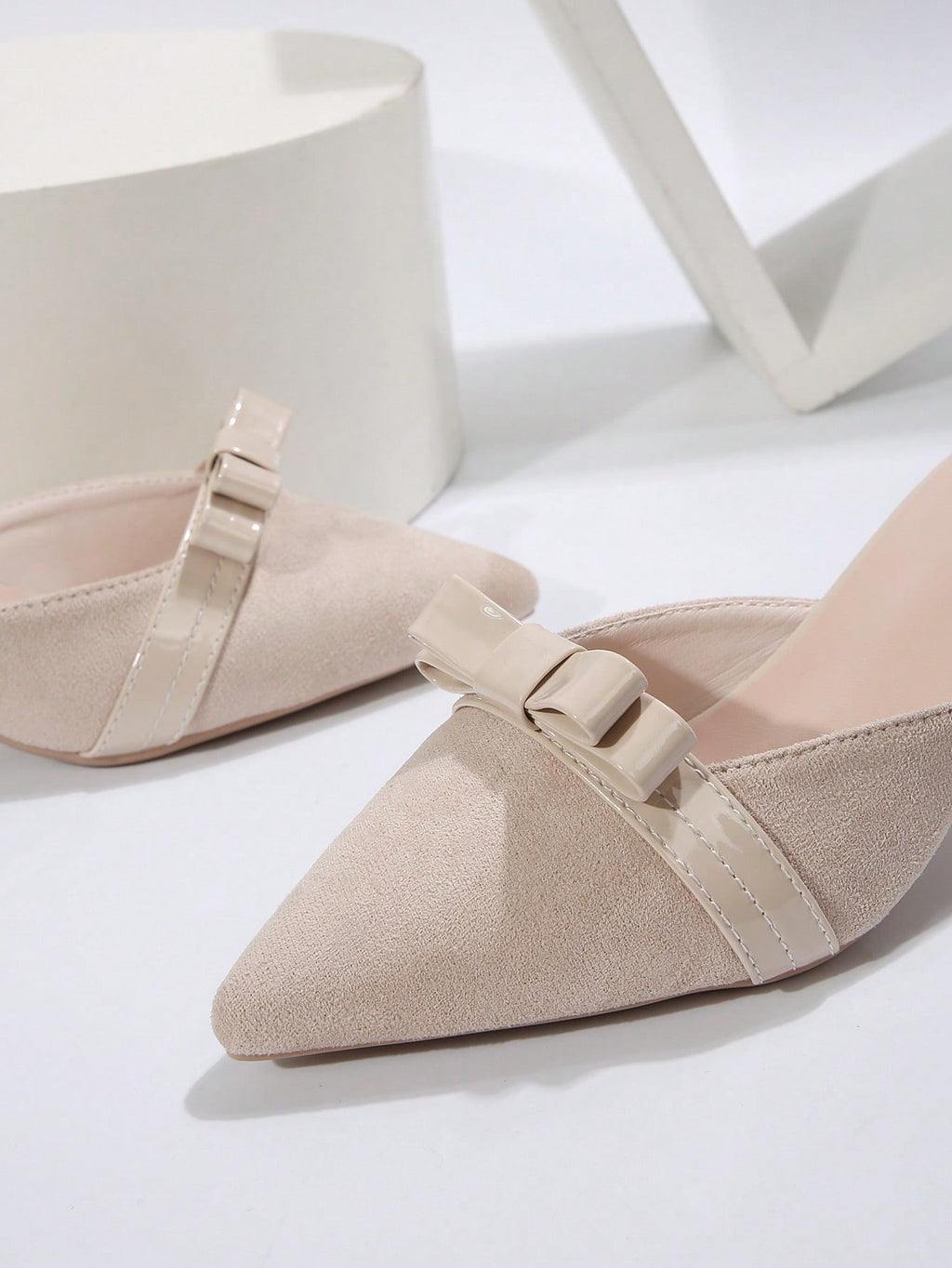 New Arrival Pointed Toe Leopard Print Bow Decor Mid Heel Mules, Fashionable EU Style, Early Autumn