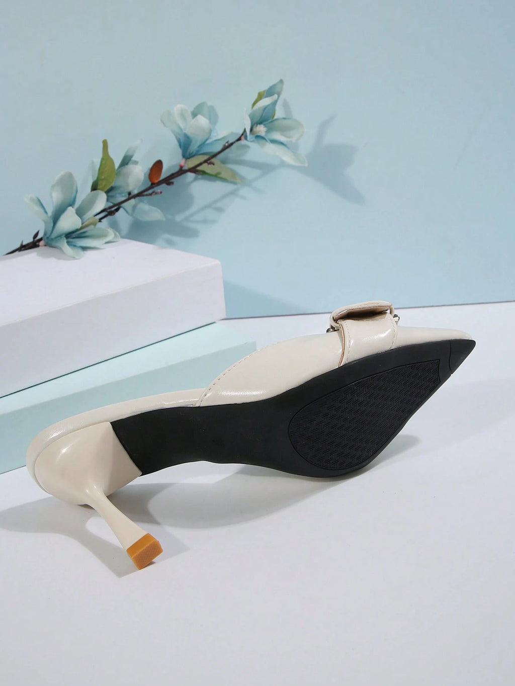 New Arrival Pointed Toe Leopard Print Bow Decor Mid Heel Mules, Fashionable EU Style, Early Autumn