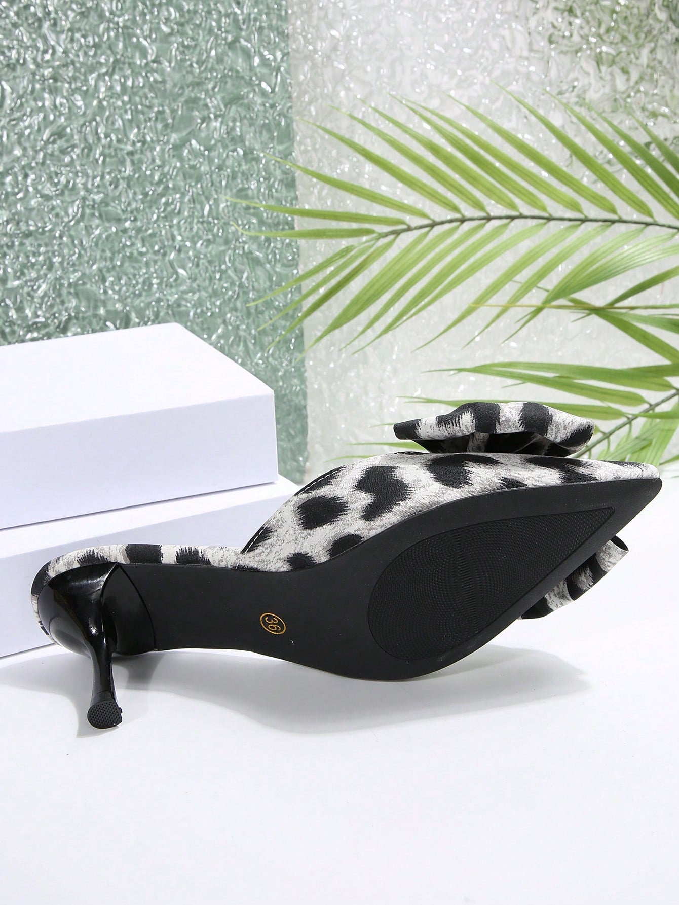 New Arrival Pointed Toe Leopard Print Bow Decor Mid Heel Mules, Fashionable EU Style, Early Autumn