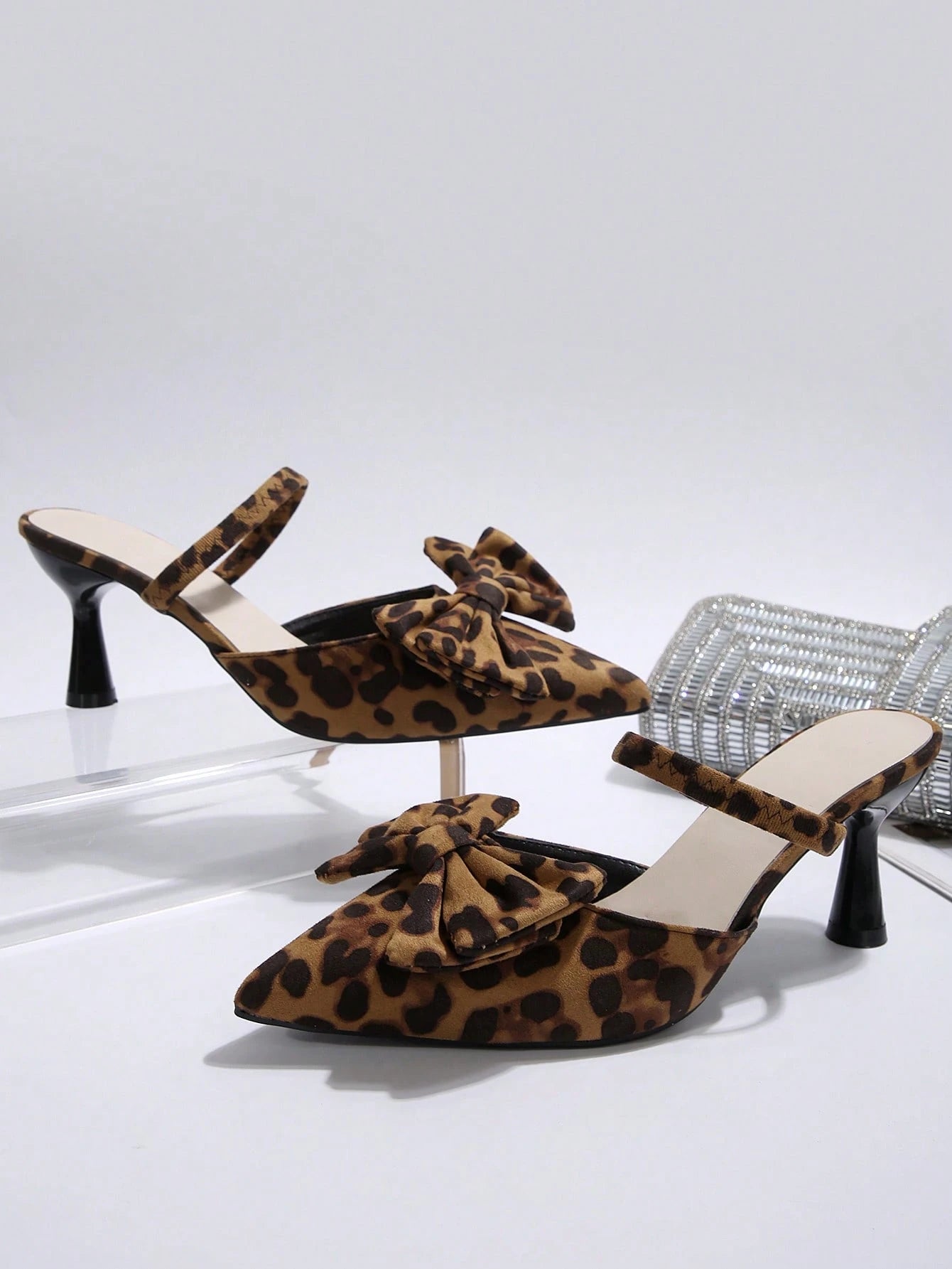 New Arrival Pointed Toe Leopard Print Bow Decor Mid Heel Mules, Fashionable EU Style, Early Autumn