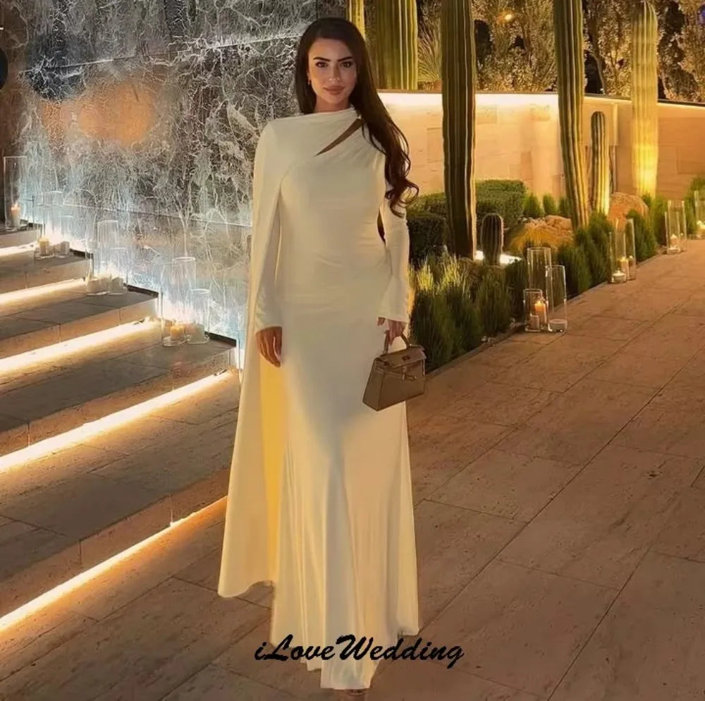 Long Evening Dresses 2025 Tender Yellow Wedding Party Dress Satin Halter Long Sleeve Formal Dubai Prom Dress Elegant Customized