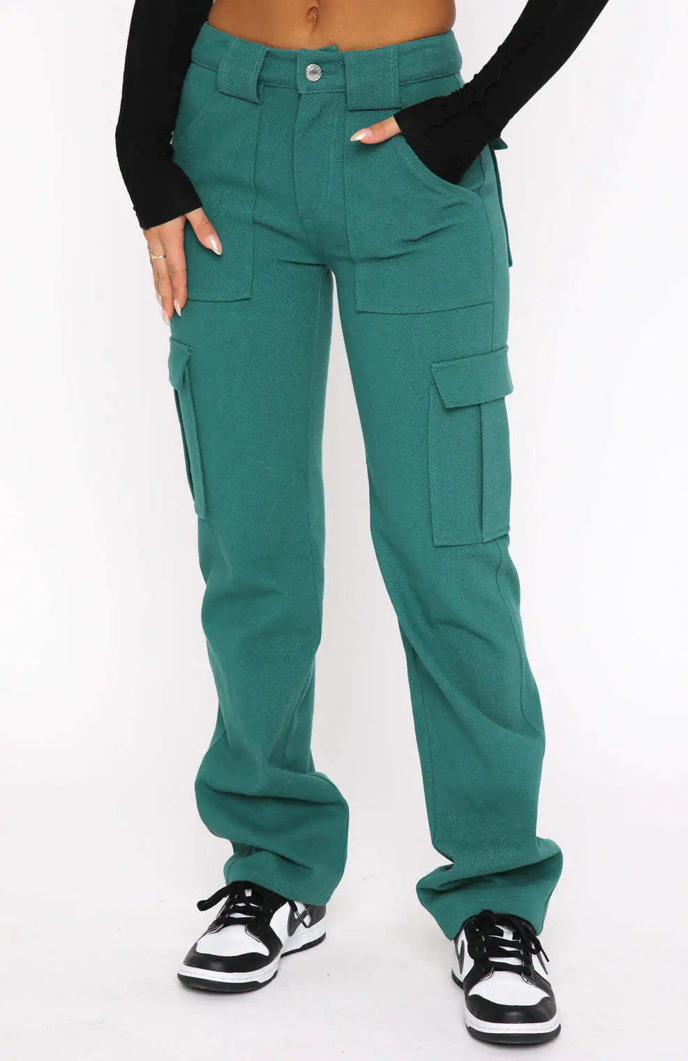 Fashionable Women's Loose Fit Denim Pants with Pockets